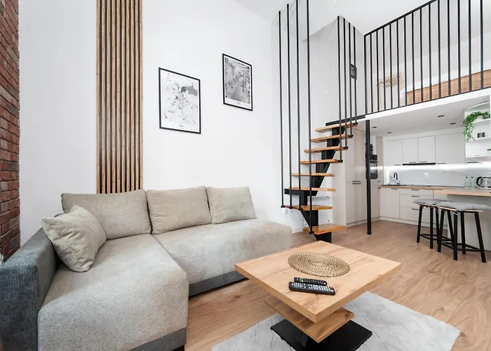 Piotrkowska Luxury With Mezzanine By Bookinghost شقة وودج